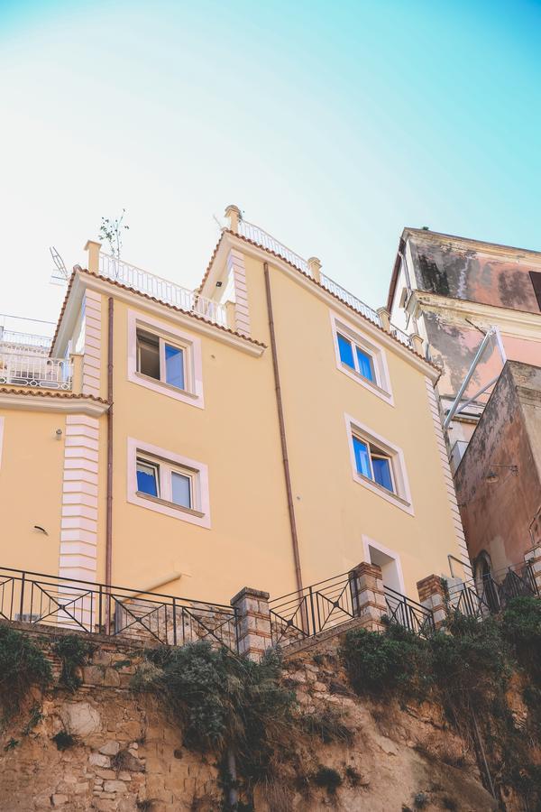 Il Viaggiatore Gaeta Medievale B&B 外观 照片