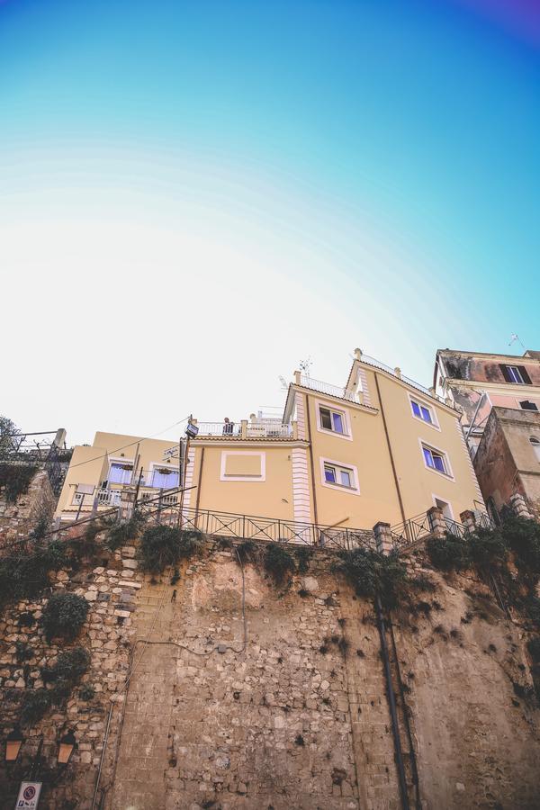 Il Viaggiatore Gaeta Medievale B&B 外观 照片